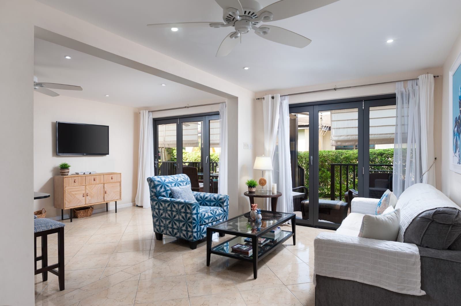 Mandevilla Ixora Saint James 2 bedrooms Condo/Apartment for sale