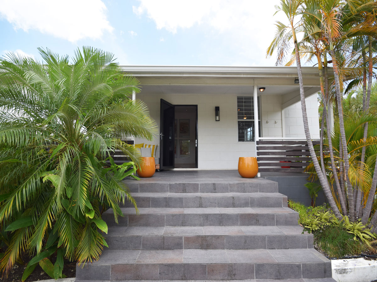 Navy Gardens, Hampstead House bedrooms for sale at Barbados