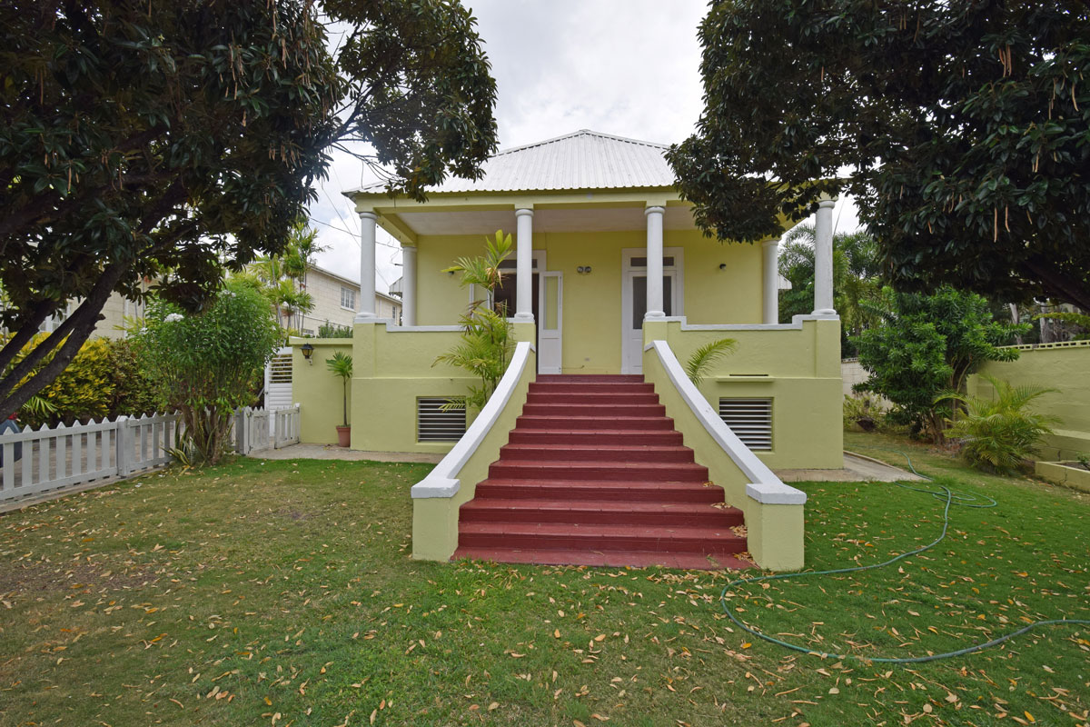 Rockley New Road, Valmar bedrooms Villa for sale at Barbados Property Search