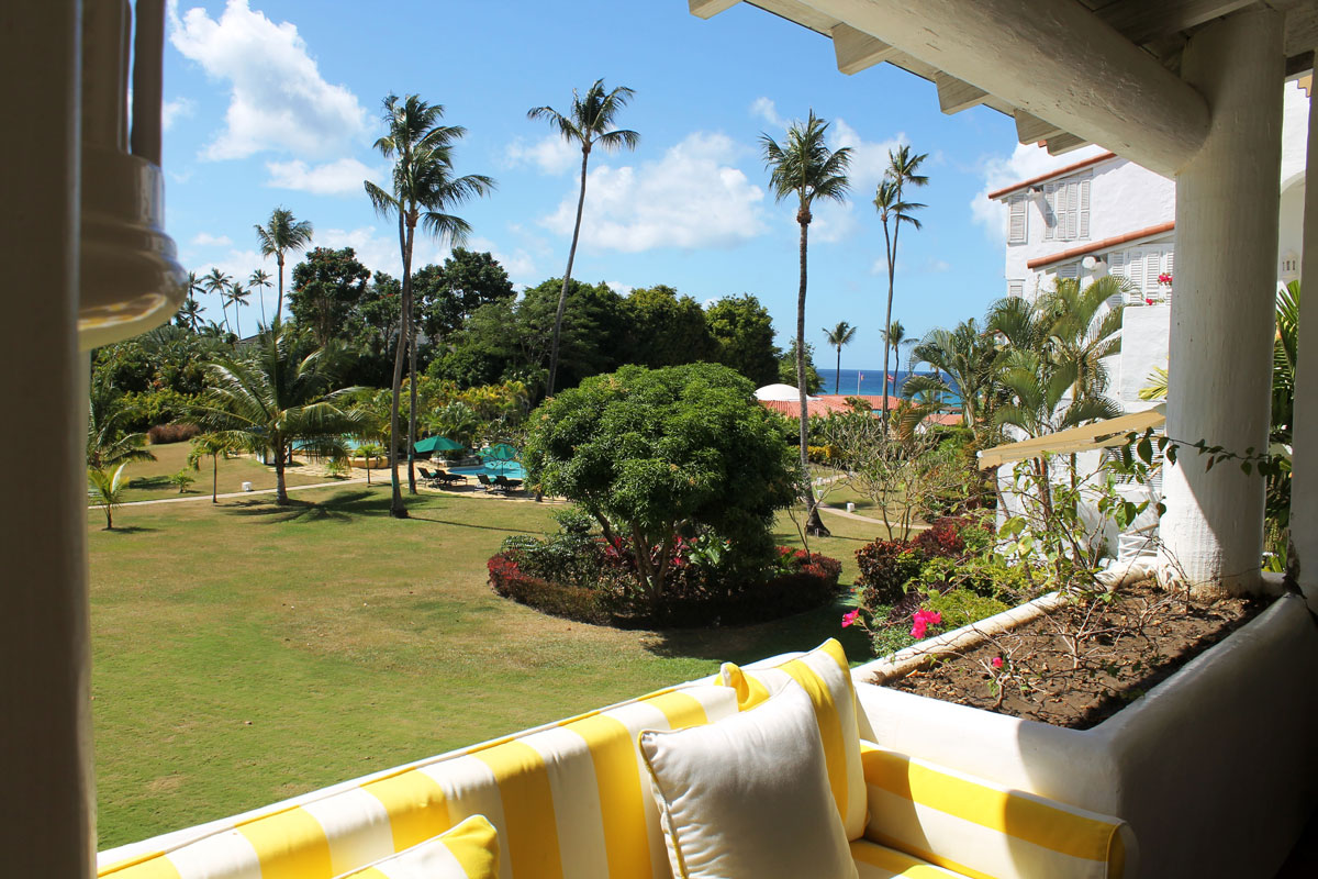 Glitter Bay 213, Beachfront, Porters bedrooms for sale at