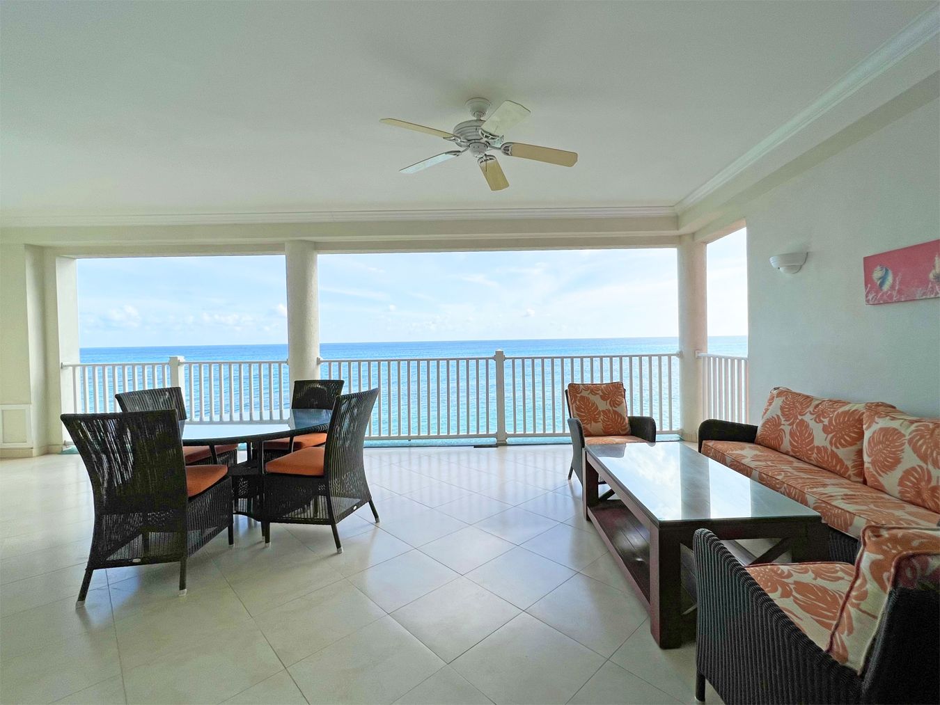 Sandy Hook 32, Maxwell Main Road* Christ Church 3 bedrooms Condo